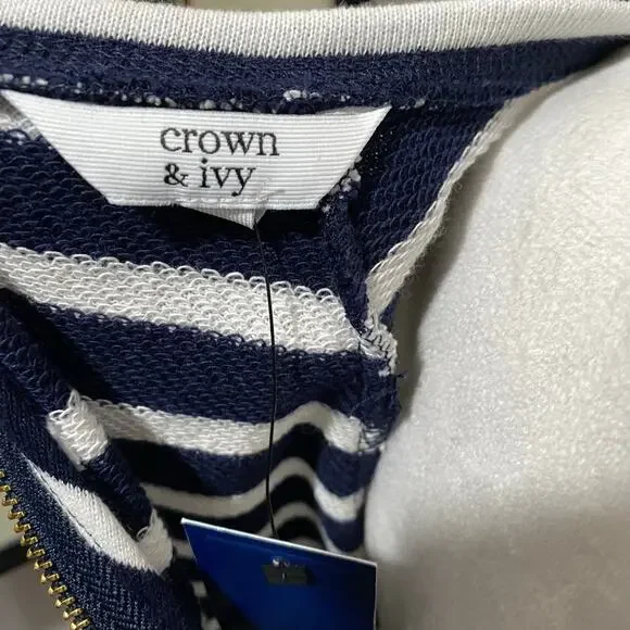 NEW Crown & Ivy Dress Size Large Navy White Stripe Short Sleeve Knit Knee Length - Picture 8 of 11